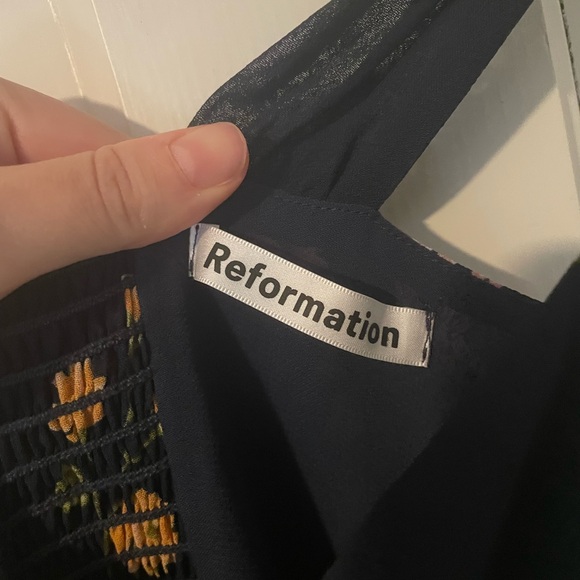 Reformation Fulton Dress Size 4 - Picture 5 of 6